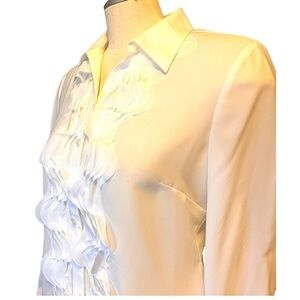 Précis Petite (UK) Delicate White Ruffle Blouse